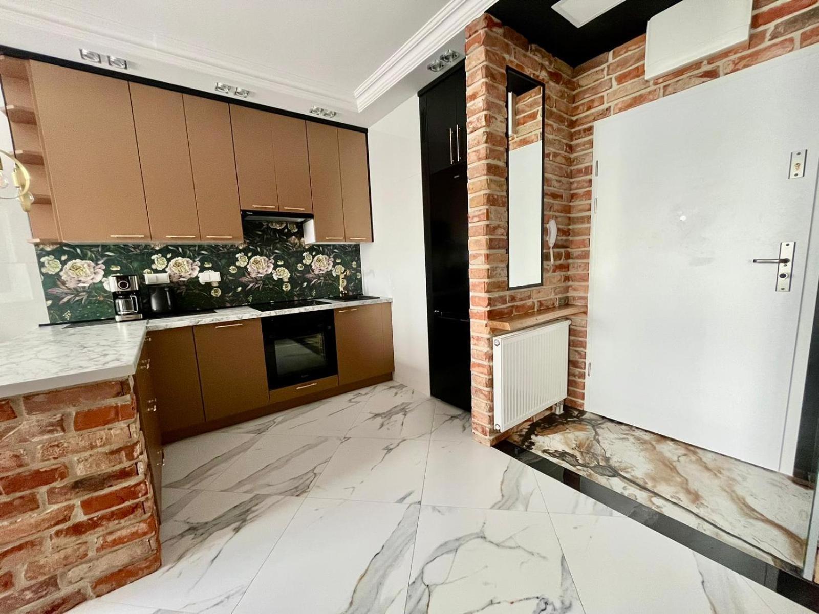 Easy Rent Apartments-Kompozytorow Polskich 7 Style ลูบลิน ภายนอก รูปภาพ